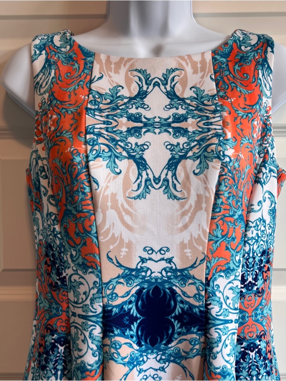 2/$25 GABBY SKYE Fit Flare Mini Size 6 Pockets - Picture 3 of 6